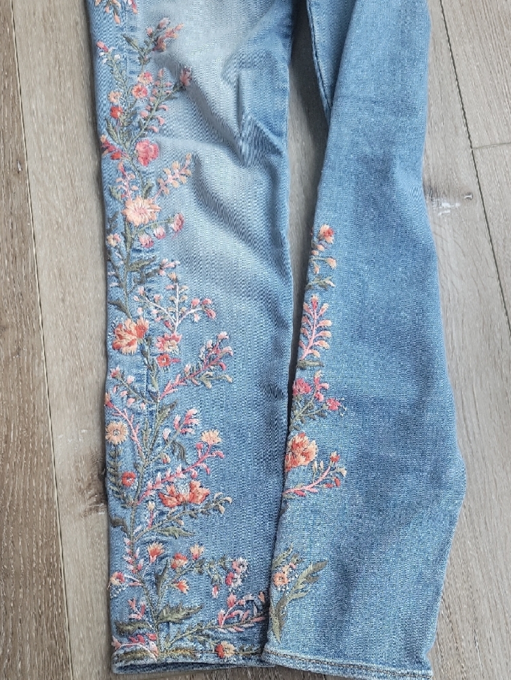 DRIFTWOOD Light Blue Skinny Jeans with Pink Floral Embroidery - Picture 7 of 7